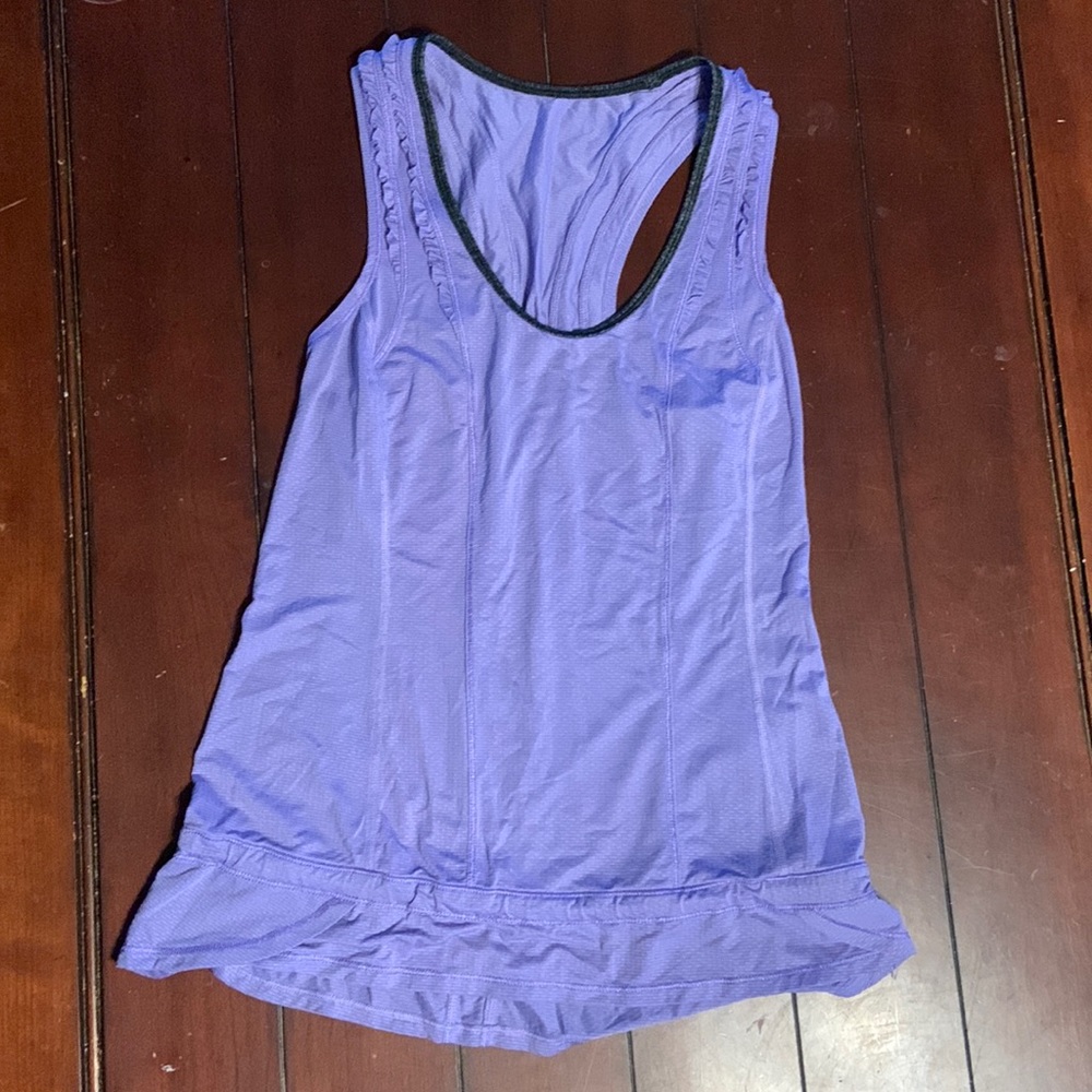 Lululemon active cute tank top lavender size6